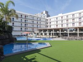 Hotel Papi Blau，位于马尔格莱特德玛的酒店