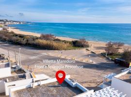 Villetta Maredoro - Fronte Spiaggia Pescoluse，位于佩斯科勒海滨的酒店