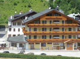 Hotel Garni Posta，位于福尔诺迪佐尔多的酒店