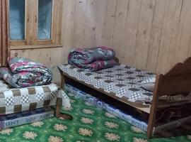 Safeland Guest House，位于Arangkēl的酒店