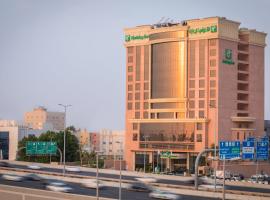 吉达网关假日酒店，位于阿卜杜拉国王国际机场 - JED附近的酒店