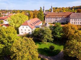 Wohlfühlhotel IM SCHLOSSPARK - Self CheckIn，位于维勒巴德森的酒店