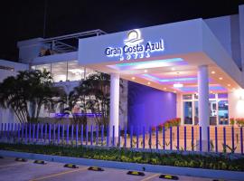 Hotel Gran Costa Azul，位于Puerto Santo Tomás de Castilla的酒店