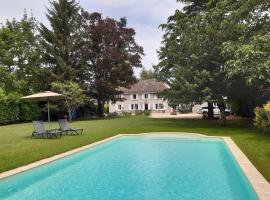 le domaine du chaffard，位于莱萨韦尼埃的酒店
