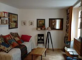 Superb Cozy Studio Near Montmartre And Pigalle