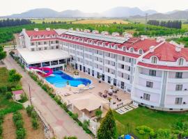 Dalaman Airport Lykia Thermal & Spa Hotel，位于达拉曼的酒店