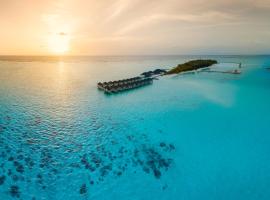 夏天岛马尔代夫度假酒店，位于北马累环礁的度假村