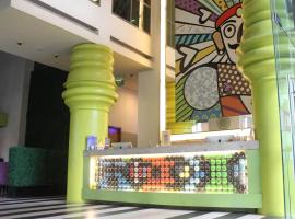 萨邦麦可思万酒店，位于雅加达的精品酒店