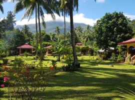 Paco's Garden Home Stay，位于甘米银岛机场 - CGM附近的酒店