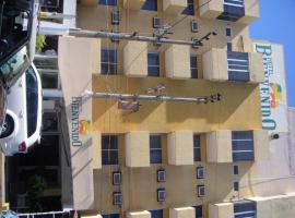 Hotel Bienvenido，位于José Cardel的酒店