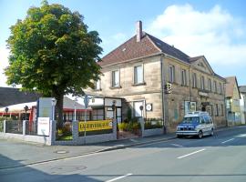 Fränkischer Hof，位于Mainleus的酒店