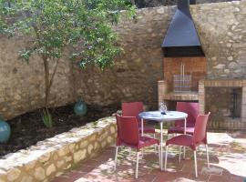 Apartamentos Bergantes，位于Ortells的酒店