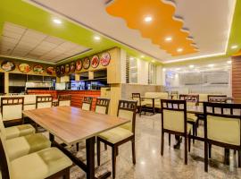 Capital O 42027 Beehive Grand，位于Tumkūr的酒店