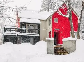 Niseko Ski Lodge - Hirafu