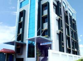 Hotel Tri-Star Residency，位于埃尔讷古勒姆的酒店