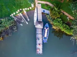 Bunyonyi Overland Resort