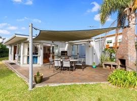 Matapouri Beach Family Haven - Matapouri Home，位于玛塔普利的酒店