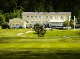 Hotell Veckefjärden，位于恩舍尔兹维克Veckefjärden Golf Club附近的酒店