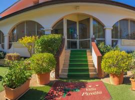 皮罗塔别墅酒店，位于Sannicandro di Bari的酒店