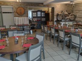 Le Galoubet，位于Cernon的酒店