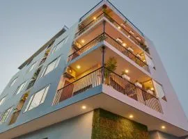 Minimalist Poshtel & Suites