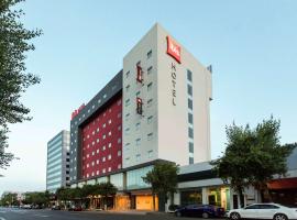 Ibis Mexico Tlalnepantla，位于墨西哥城Tlalnepanlta de Baz的酒店