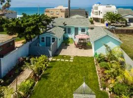 Pacific Bungalow in Oceanside with Backyard & Tiny House