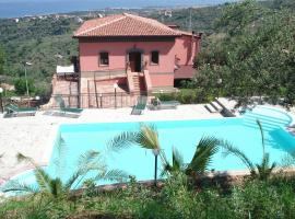 圣耶利亚瑞德酒店，位于圣亚加塔·迪·米利特的酒店