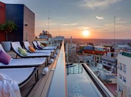 Hotel Indigo Madrid - Gran Vía by IHG，位于马德里的酒店