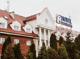 格洛曼酒店，位于Sękocin的酒店