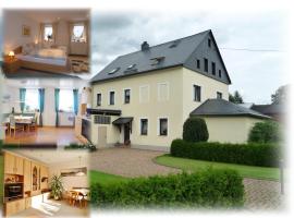 Ferienwohnung Flöhatalblick，位于奥尔贝尔恩豪的酒店