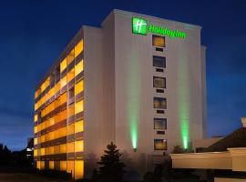 Holiday Inn St. Louis-Forest Park, an IHG Hotel，位于圣路易斯的酒店