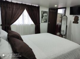 HOTEL EL CHE，位于Azogues的酒店