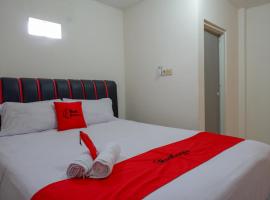 RedDoorz Syariah near GOR Satria 4，位于Sumbang的酒店