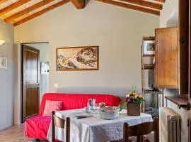 Alluring Cottage in Citt della Pieve with Swimming Pool