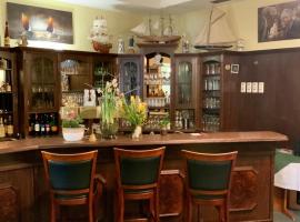 阿姆马克布鲁姆餐厅酒店，位于屈里茨的酒店