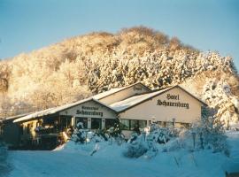 绍恩堡酒店，位于Tholey的酒店