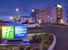 Holiday Inn Express & Suites Bakersfield Airport, an IHG Hotel，位于梅多斯菲尔德机场 - BFL附近的酒店