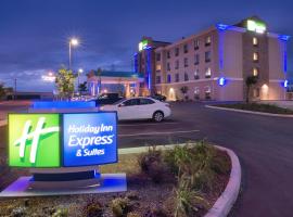 Holiday Inn Express & Suites Bakersfield Airport by IHG，位于贝克斯菲尔德的酒店