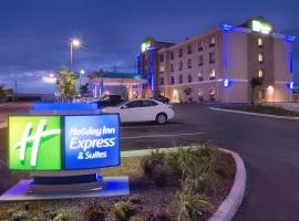 Holiday Inn Express & Suites Bakersfield Airport, an IHG Hotel