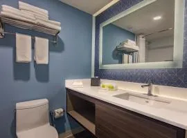 Holiday Inn & Suites - Aguascalientes by IHG