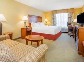 Holiday Inn Express & Suites Bloomington, an IHG Hotel