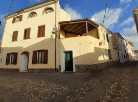 Casa Ombrina，位于奥罗塞伊的酒店