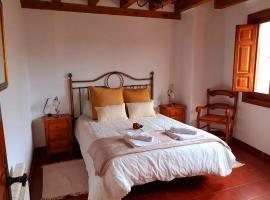 Mirador del Vadillo，位于La Velilla的酒店