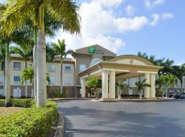 弗罗里达市智选假日休闲套房酒店，位于佛罗里达市的酒店