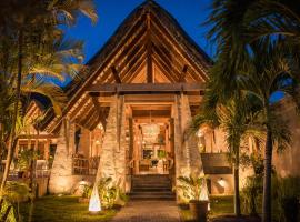 Les Lauriers Eco Hotel，位于安西沃尔伯特村Vallee de Mai Nature Reserve附近的酒店