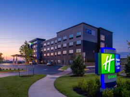 Holiday Inn Express & Suites - Olathe West by IHG，位于奥拉西的酒店