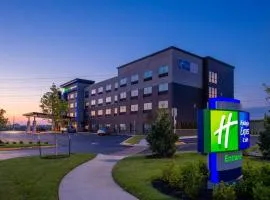 Holiday Inn Express & Suites - Olathe West by IHG