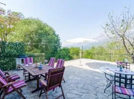 Stone House DiMaTo