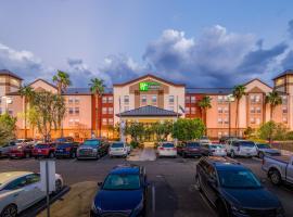 Holiday Inn Express Phoenix-Airport/University Drive by IHG，位于凤凰城的酒店